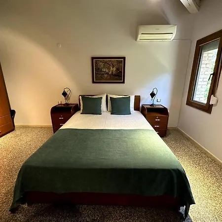 Villa Ultra Luex Tarihi *