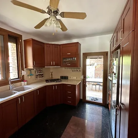 Villa Sarob Ultraluex Tasev