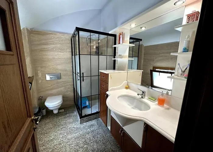 Vilă Ultra Luex Tarihi Yenice (Menderes)